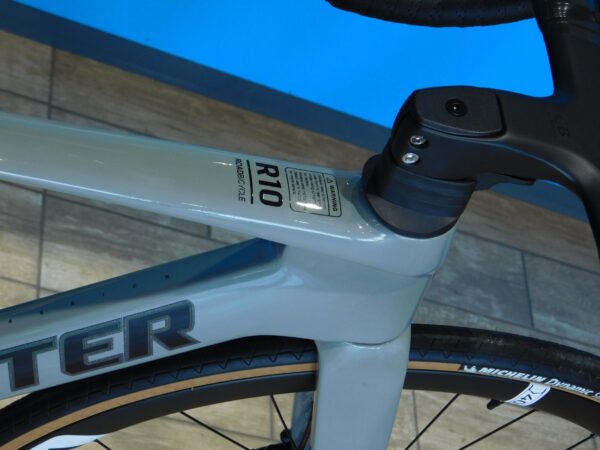 ✨Bicicleta Twitter R10 PRO/ Transmisión Shimano 105 R7100 24 speed✨ - Imagen 7