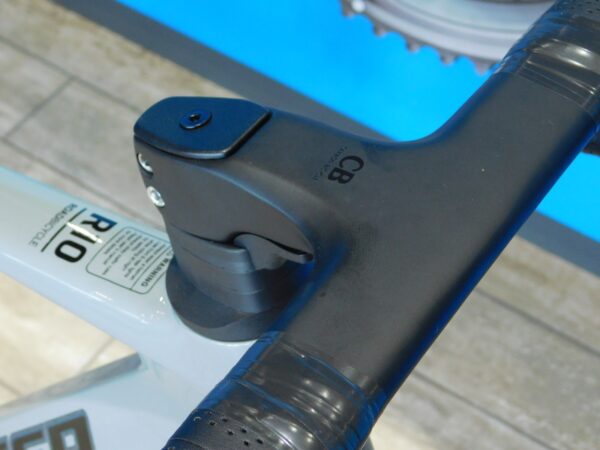✨Bicicleta Twitter R10 PRO/ Transmisión Shimano 105 R7100 24 speed✨ - Imagen 8