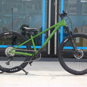 Bicicleta Twitter Gtr Dirt / Transmisión Shimano Deore 12 Velocidades